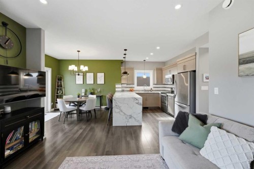 59 Village Crescent, Red Deer, AB 