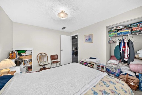 4209 54 Avenue, Innisfail, AB 