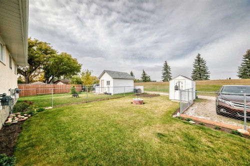 4209 54 Avenue, Innisfail, AB 