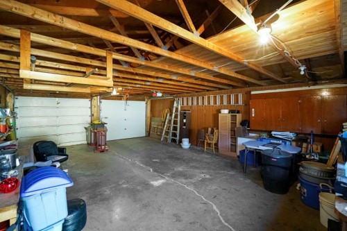 5323 55 Avenue, Viking, AB 