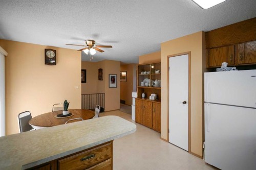 5323 55 Avenue, Viking, AB 