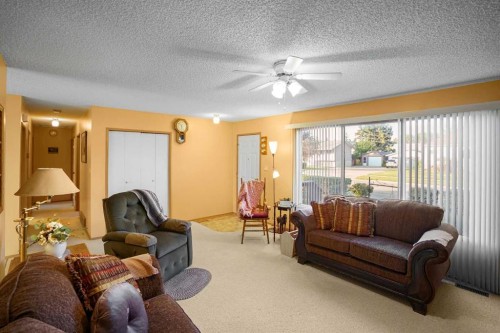 5323 55 Avenue, Viking, AB 