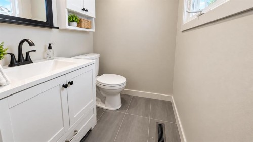 47 Montcalm Avenue, Camrose, AB 