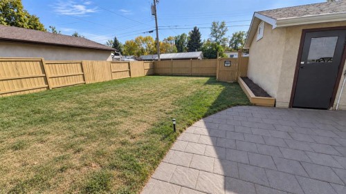 47 Montcalm Avenue, Camrose, AB 