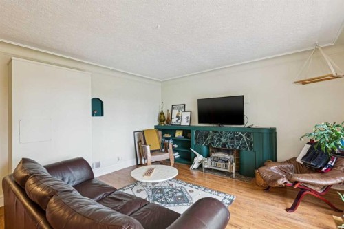 2128 17 Avenue Sw, Calgary, AB 