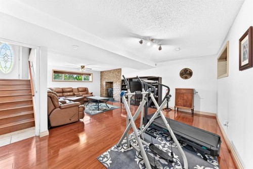 15 Nolan Street, Red Deer, AB 
