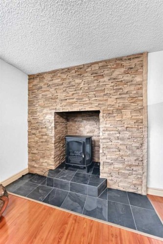 15 Nolan Street, Red Deer, AB 