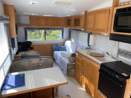 313 Minnewaukan Road, Tillicum Beach, AB 