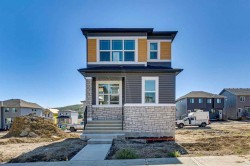 71 Creekview Common SWCalgary, AB T2X 4Y1