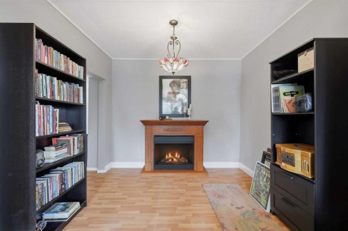 5214 50 Street, Lacombe, AB 