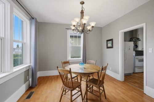 5214 50 Street, Lacombe, AB 