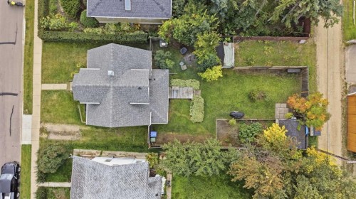 5214 50 Street, Lacombe, AB 
