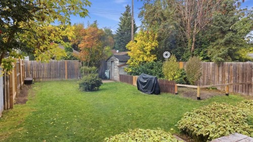 5214 50 Street, Lacombe, AB 