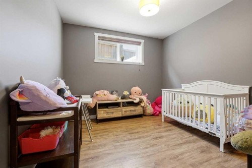 17 Hammond Close, Sylvan Lake, AB 