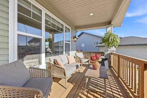 17 Hammond Close, Sylvan Lake, AB 
