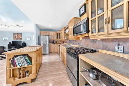 5160 & 5156 52Nd Street, Caroline, AB 