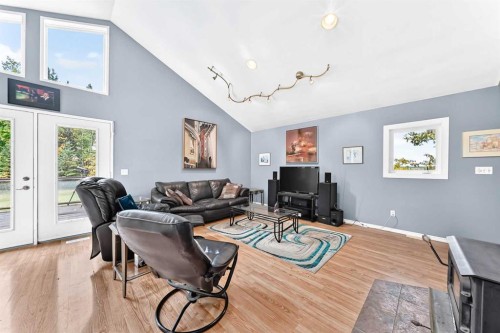 5160 & 5156 52Nd Street, Caroline, AB 
