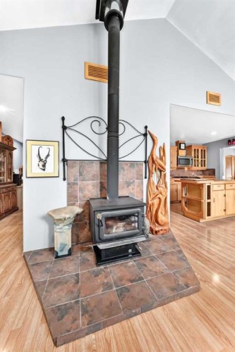 5160 & 5156 52Nd Street, Caroline, AB 