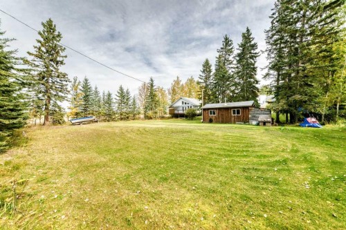 5160 & 5156 52Nd Street, Caroline, AB 