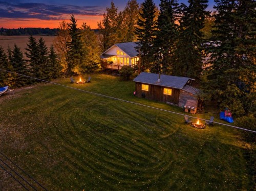 5160 & 5156 52Nd Street, Caroline, AB 