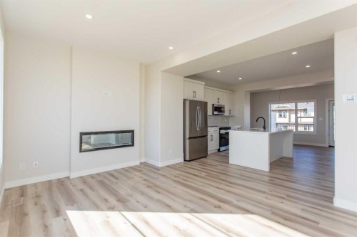 55 Lavelle Close, Red Deer, AB 