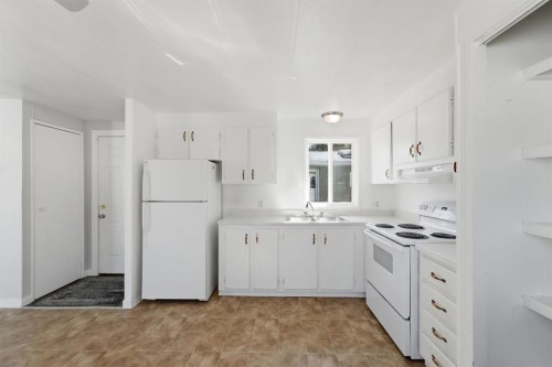 75-5344 76 Street, Red Deer, AB 
