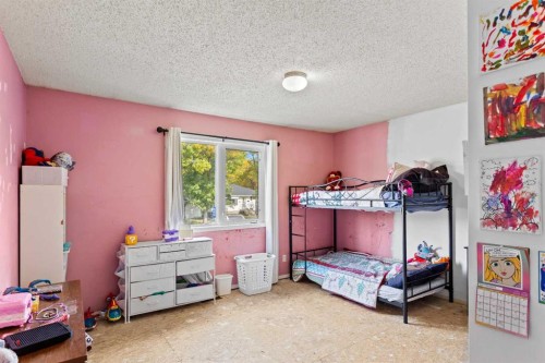 5205B 52 Avenue, Camrose, AB 