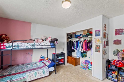 5205B 52 Avenue, Camrose, AB 
