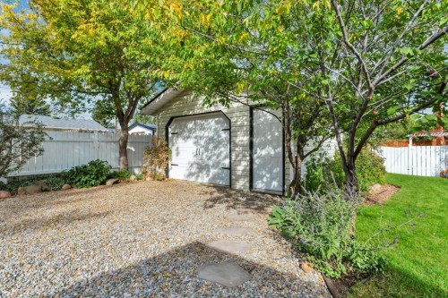4618 51 Avenue, Rimbey, AB 