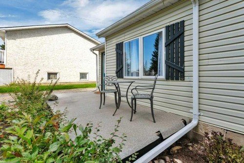 4618 51 Avenue, Rimbey, AB 