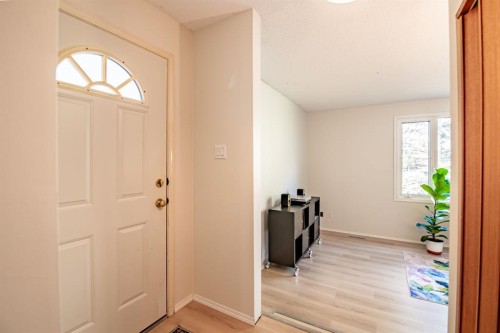 433049 Range Road 274, Rural Ponoka County, AB 