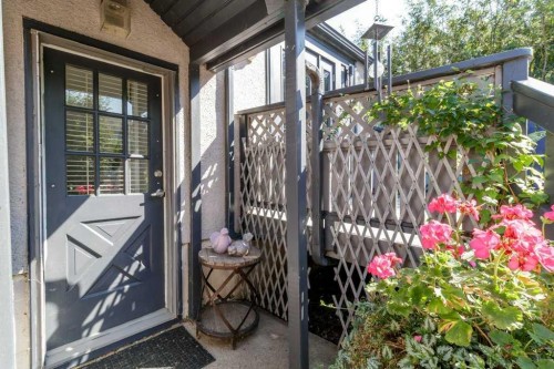 5708 45 Avenue, Red Deer, AB 