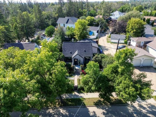 5708 45 Avenue, Red Deer, AB 