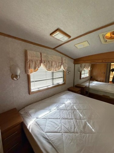 3 Points West Resort, Sylvan Lake, AB 