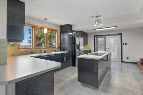 130 Westview Drive, Sylvan Lake, AB 