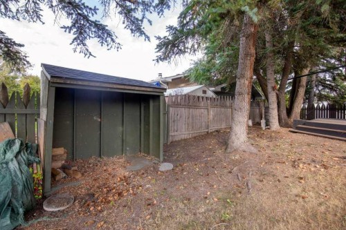 130 Westview Drive, Sylvan Lake, AB 