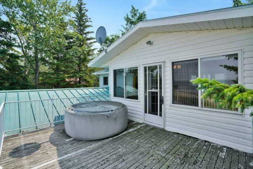 34 Beach Street East, Rochon Sands, AB 