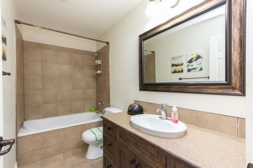 20 Horne Close, Sylvan Lake, AB 