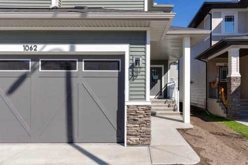 1062 Bayview Crescent Sw, Airdrie, AB 