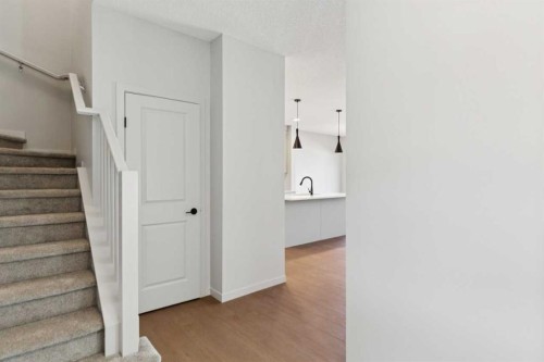 1062 Bayview Crescent Sw, Airdrie, AB 