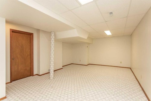 9 Rollis Street, Red Deer, AB 