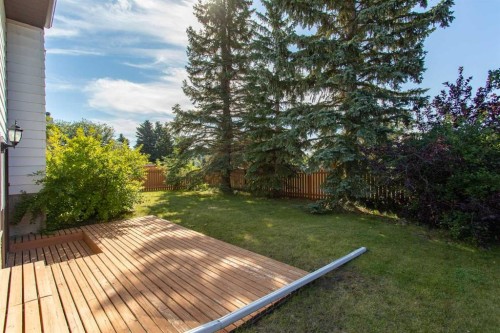 9 Rollis Street, Red Deer, AB 