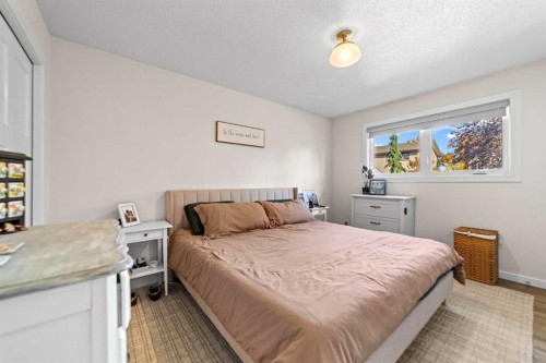 6508 Enevold Drive, Camrose, AB 