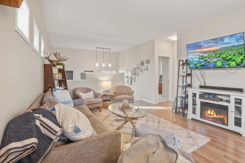 234 Livingston Close, Red Deer, AB 