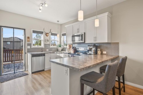 234 Livingston Close, Red Deer, AB 