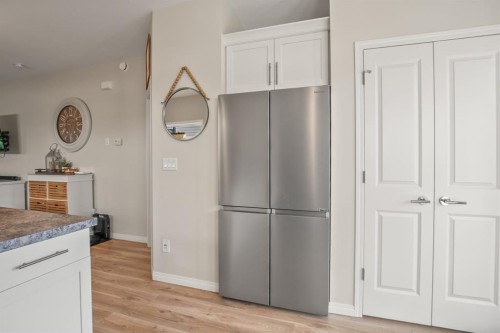 234 Livingston Close, Red Deer, AB 