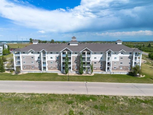 412-3 Broadway Rise, Sylvan Lake, AB 