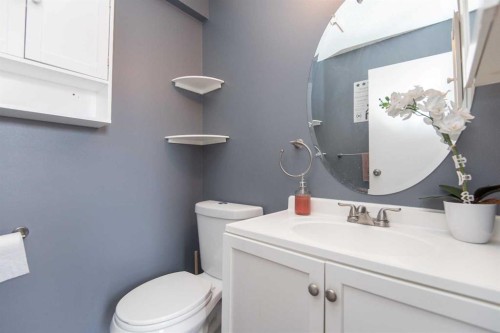 5716 71 Street, Red Deer, AB 