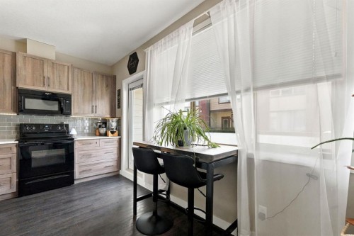 303-125 Caribou Crescent, Red Deer, AB 