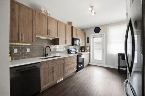 303-125 Caribou Crescent, Red Deer, AB 